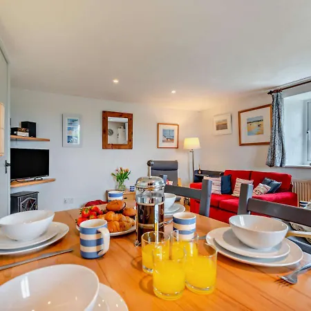 Holiday home Trailside Saint Issey